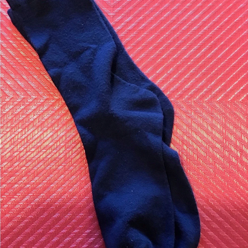 FOUR VARIOUS COLORED BANDED TOP SOCKS - Picture 4 of 5